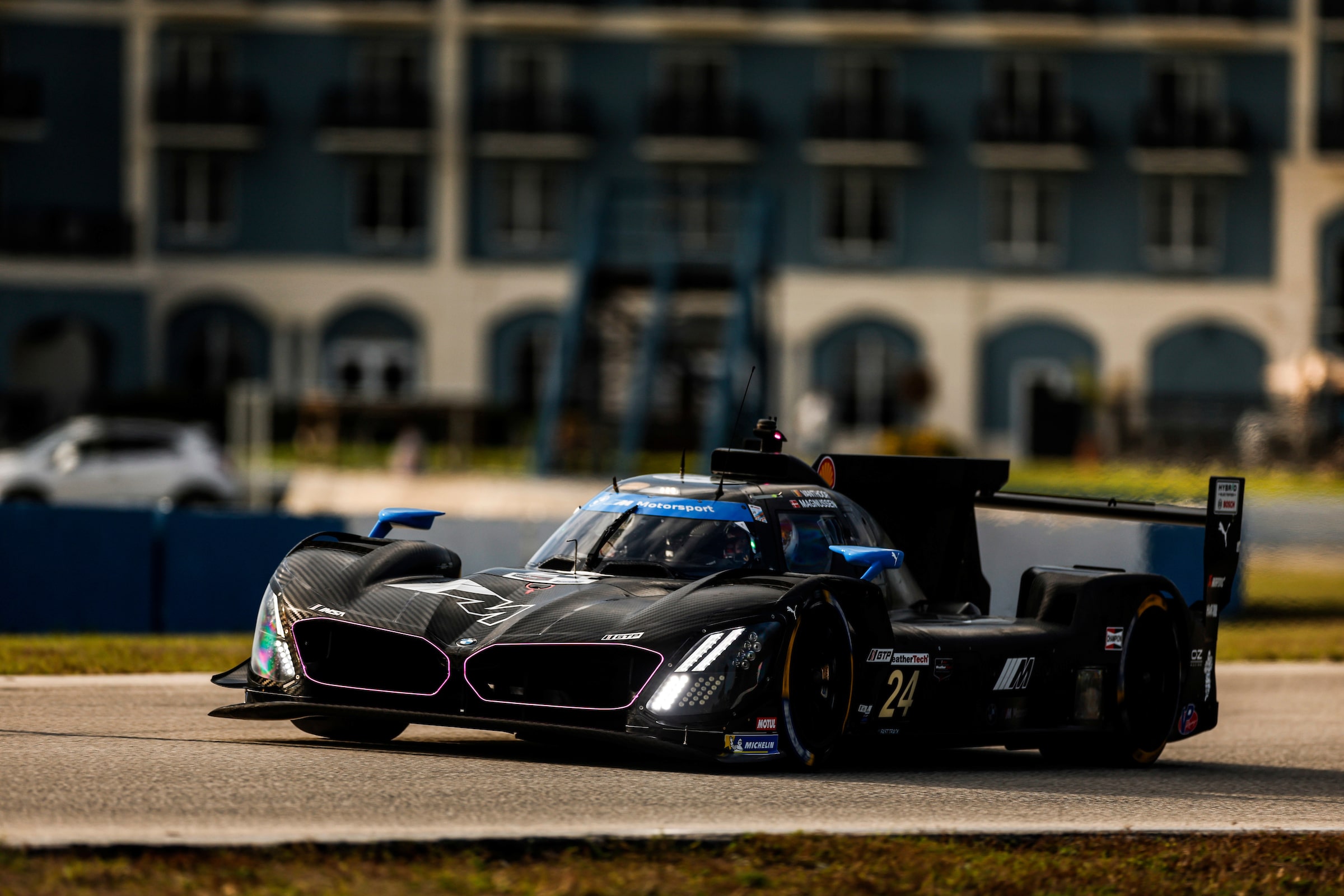 Magnussens BMW var uden den sædvanlige bemaling til Sebring-testen.