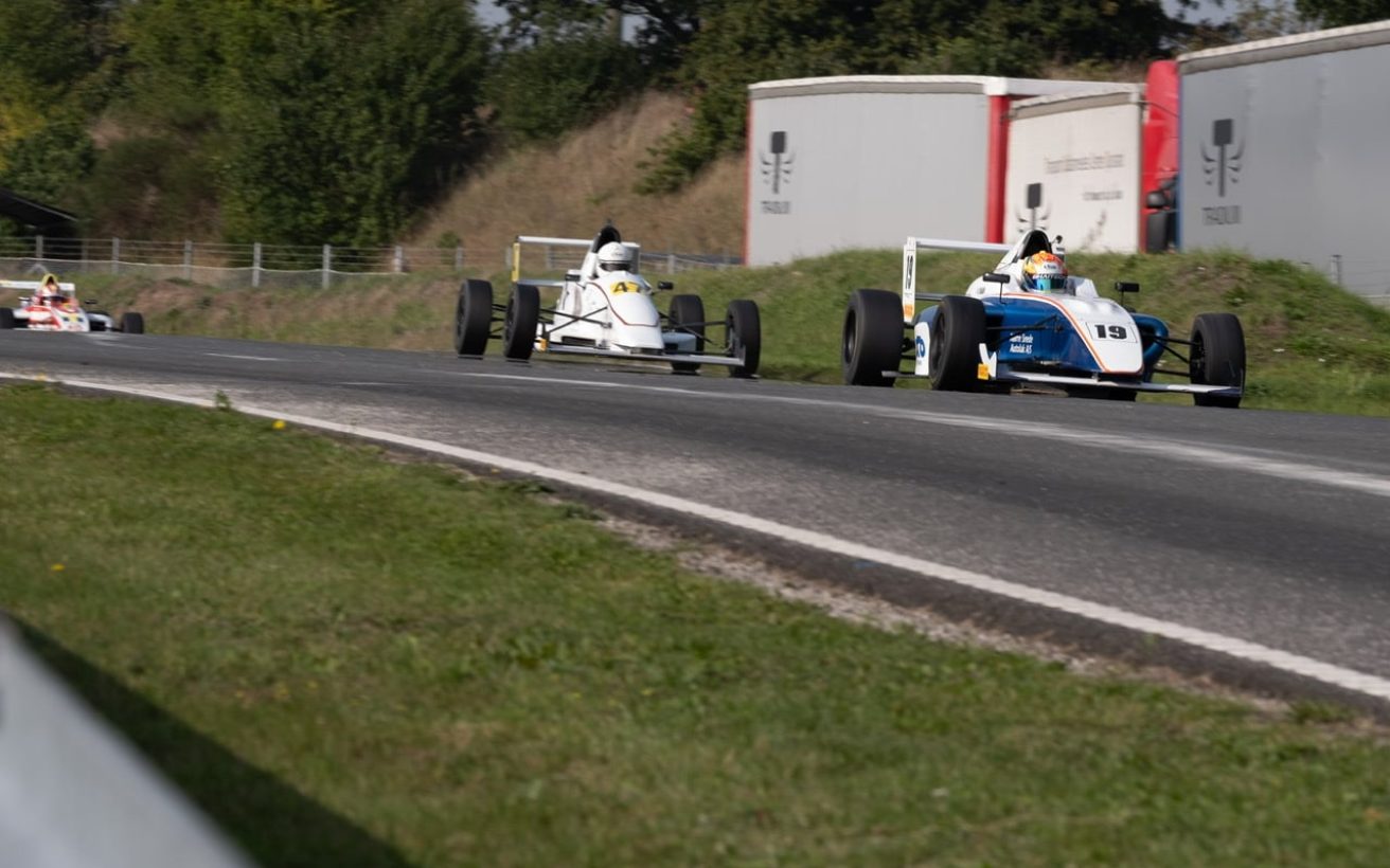 0374c90d-7256-430a-8f26-91b2b3020a02