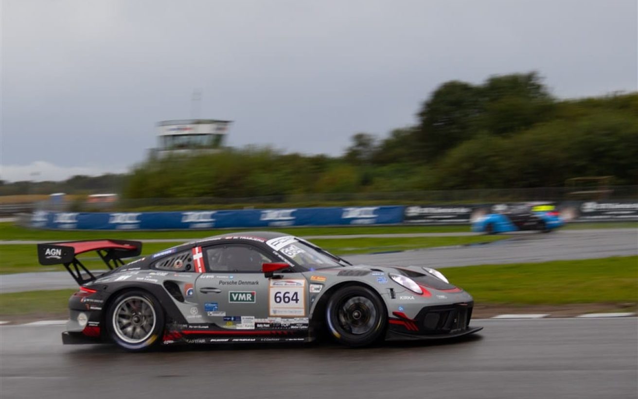 10-07_I-regnvejret-pa_-Padborg-Park-tog-Mikkel-O.-Pedersen-og-Walther-Trabjerg[Andreas-Nygaard]