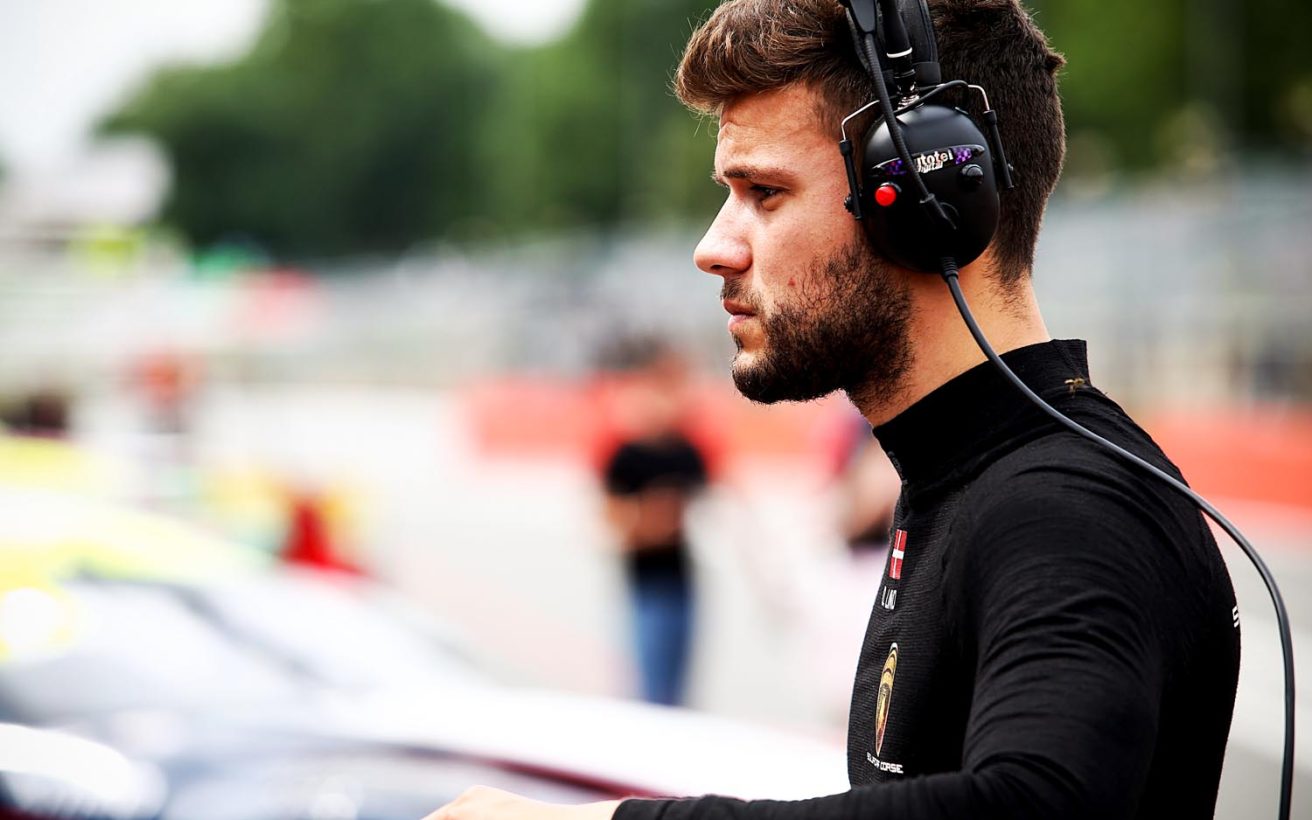 Sæsonens sidste løb i British GT gav Dennis Lind og WPI Motorsport en femteplads. Foto: Dennis Lind Racing