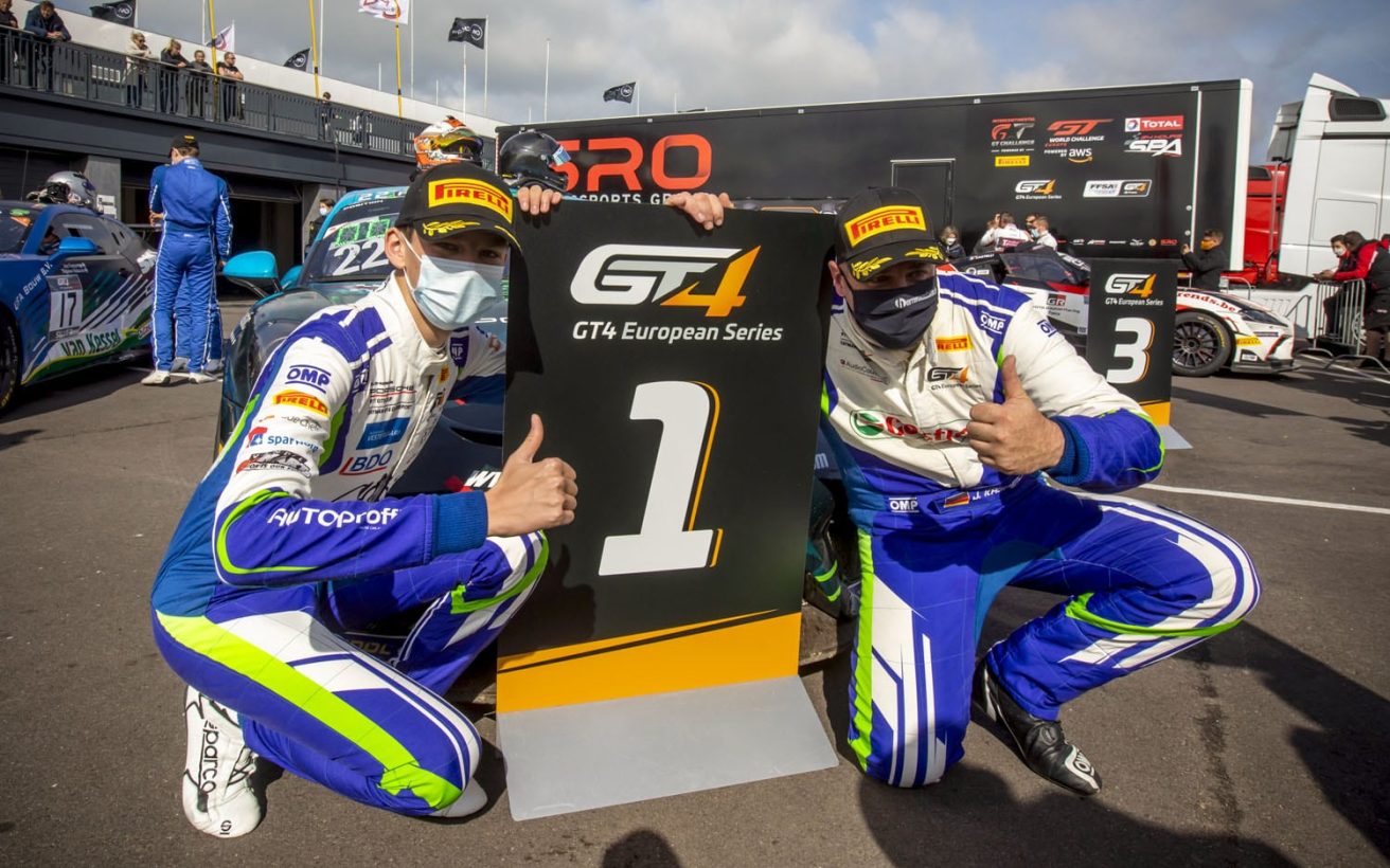 #22 Allied Racing Porsche 718 Cayman GT4 CS MR Jan Kasperlik - Bastiaan Buus