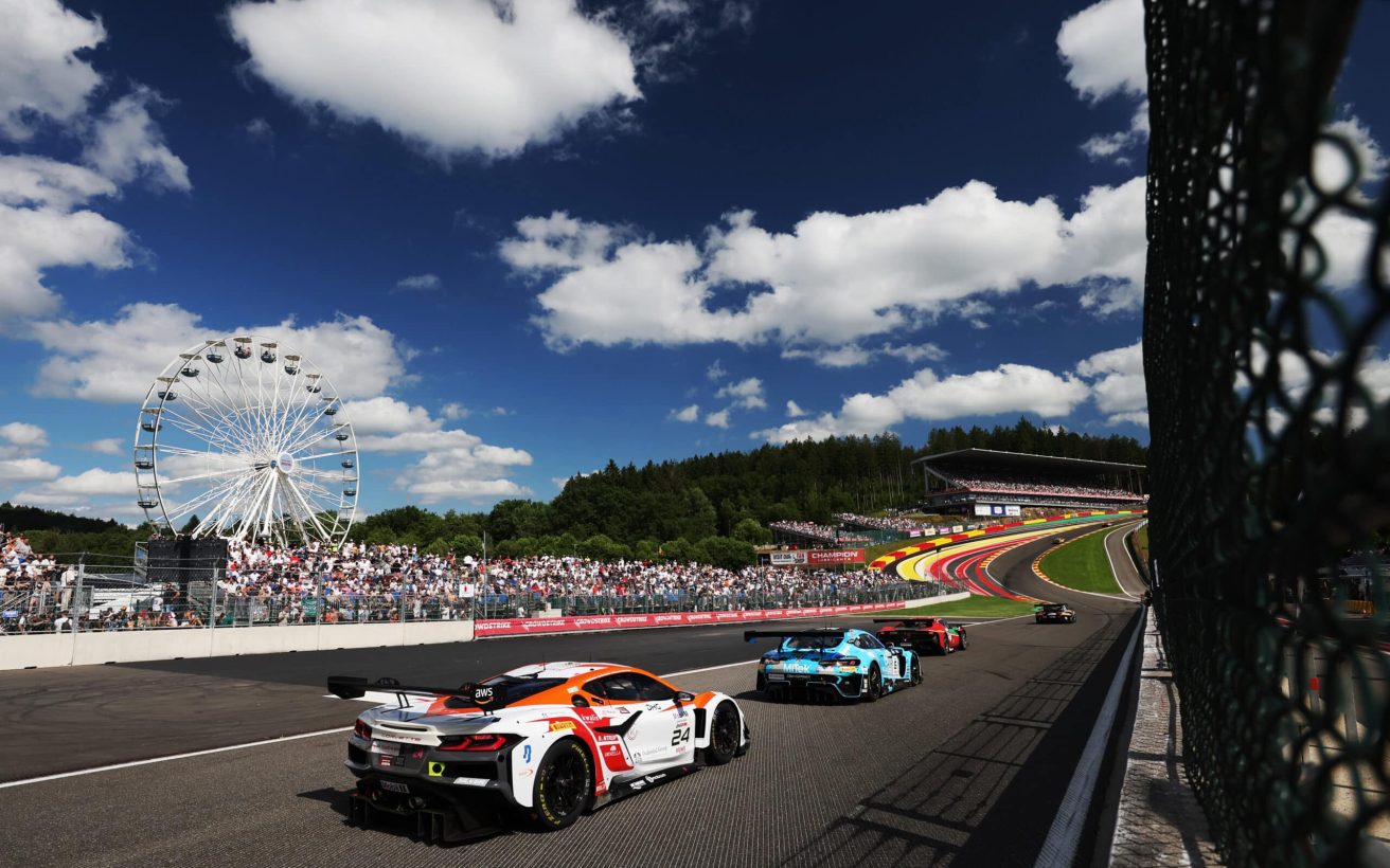 #24 - Steller Motorsport - Matisse LISMONT - Daniel ALI - Lorcan HANAFIN - Olivier HART - Corvette Z06 GT3.R