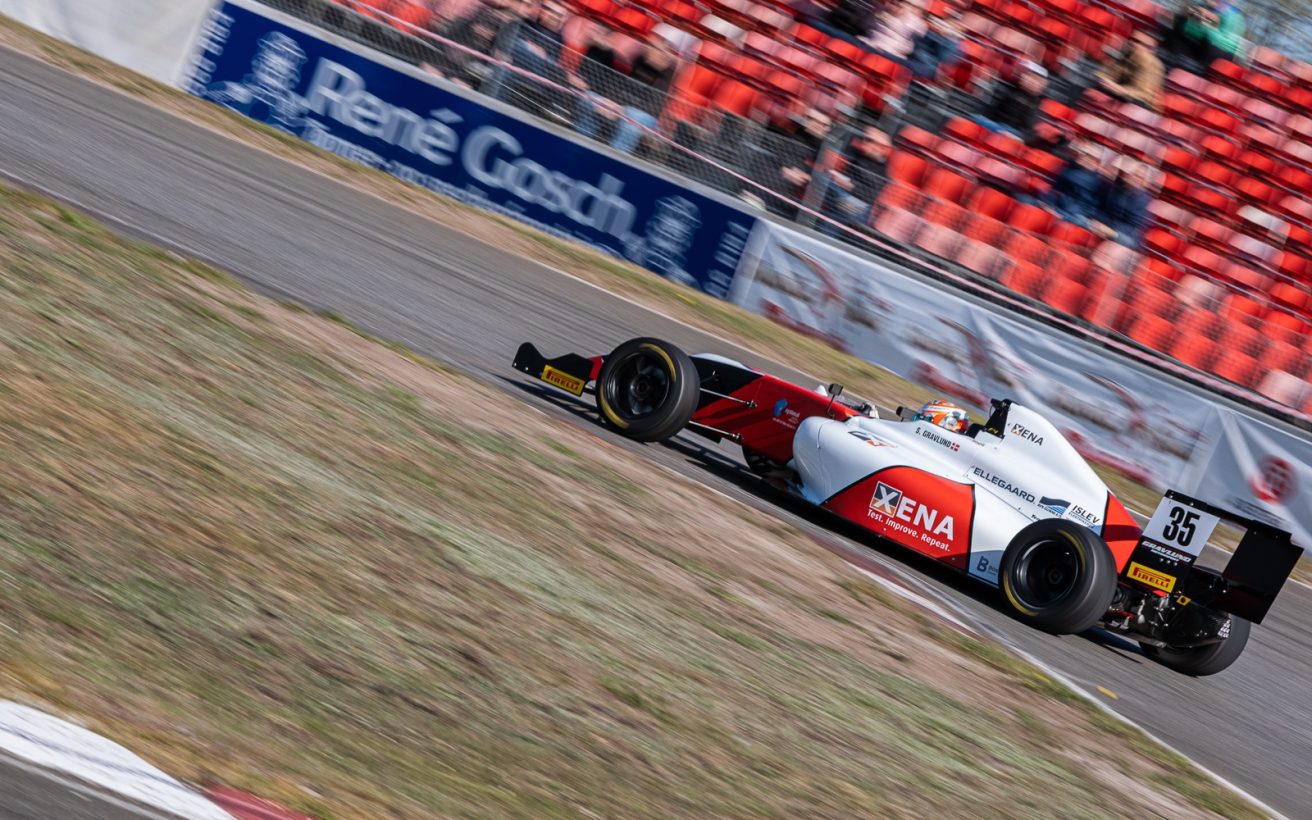 36e061eb-8a19-457c-6871-bb6bd495c83e