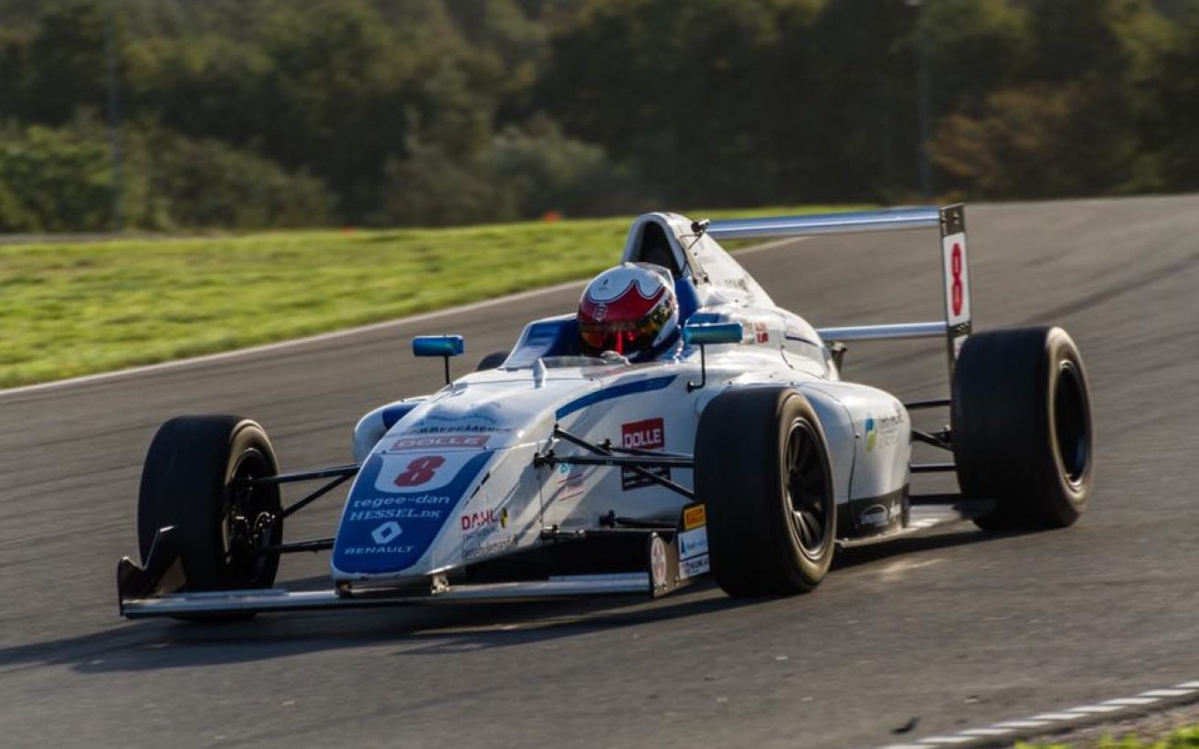 43070512_1431907403609839_2640635130116308992_n