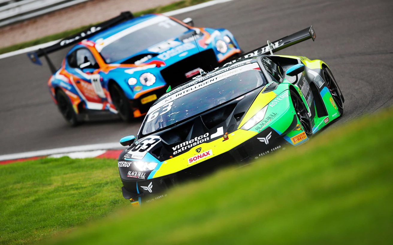 British GT warmup Sunday 12 09 21 0035