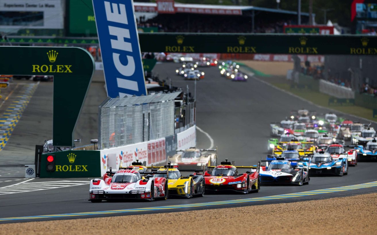 Race start of the race, depart, during the 2024 24 Hours of Le Mans, 4th round of the 2024 FIA World Endurance Championship, on the Circuit des 24 Heures du Mans, from June 15 to 16, 2024 in Le Mans, France - Photo Javier Jimenez / DPPI