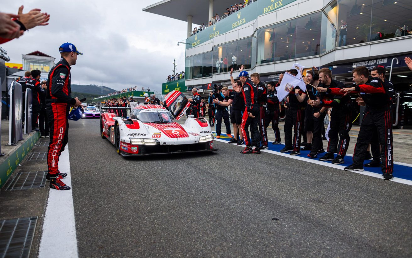 06 ESTRE Kevin (fra), LOTTERER André (ger), VANTHOOR Laurens (bel), Porsche Penske Motorsport, Porsche 963 #06, Hypercar, celebration during the 2024 6 Hours of Fuji, 7th round of the 2024 FIA World Endurance Championship, from September 13 to 15, 2024 on the Fuji Speedway in Oyama, Shizuoka, Japan - Photo Javier Jimenez / DPPI