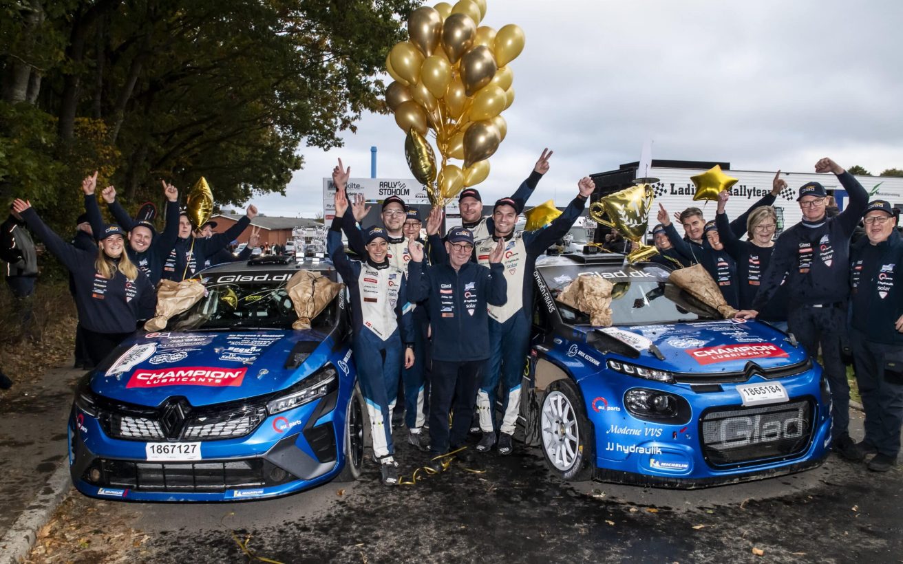 Der-var-jubel-over-hele-linjen-i-Glad-Sport-efter-triumfen-i-Rally-Stoholm-foto-Jokum-Tord-Larsen.jpg