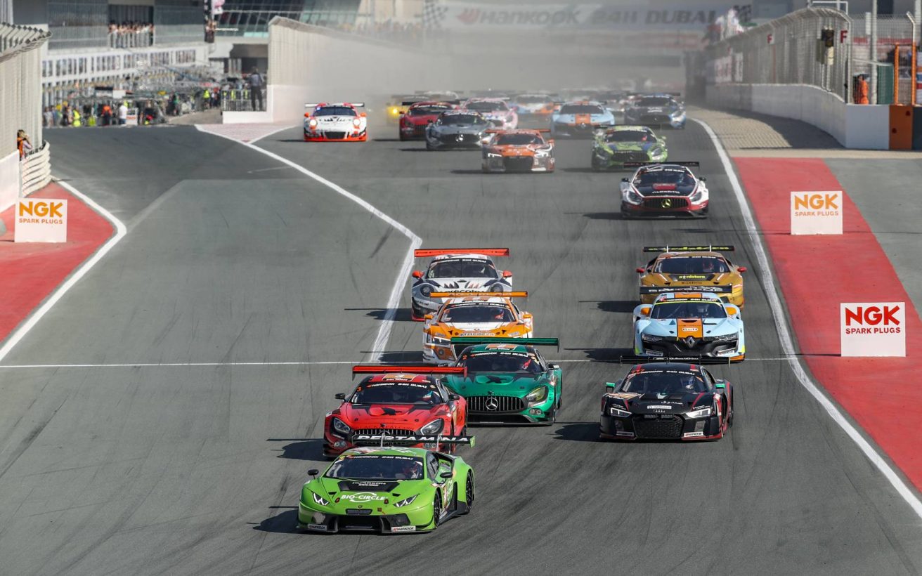 Fredag går det løs med Dubai 24H. Foto: Creventic