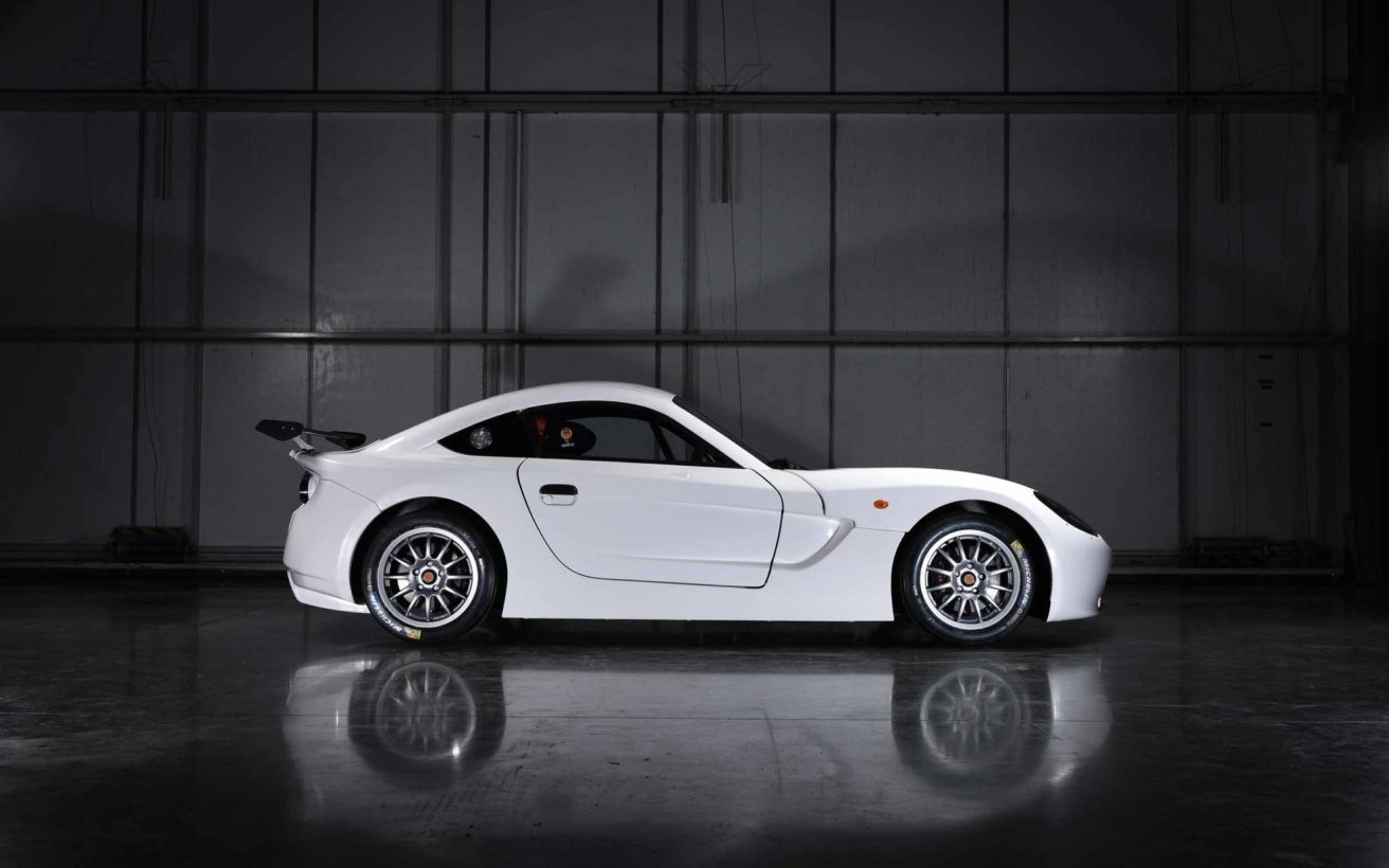 G40-Junior-GT5-car-side