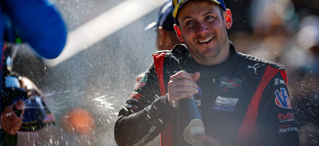 #7: Porsche Penske Motorsports, Porsche 963, GTP:  Nick Tandy, Champagne. Foto: IMSA/Jake Galstad