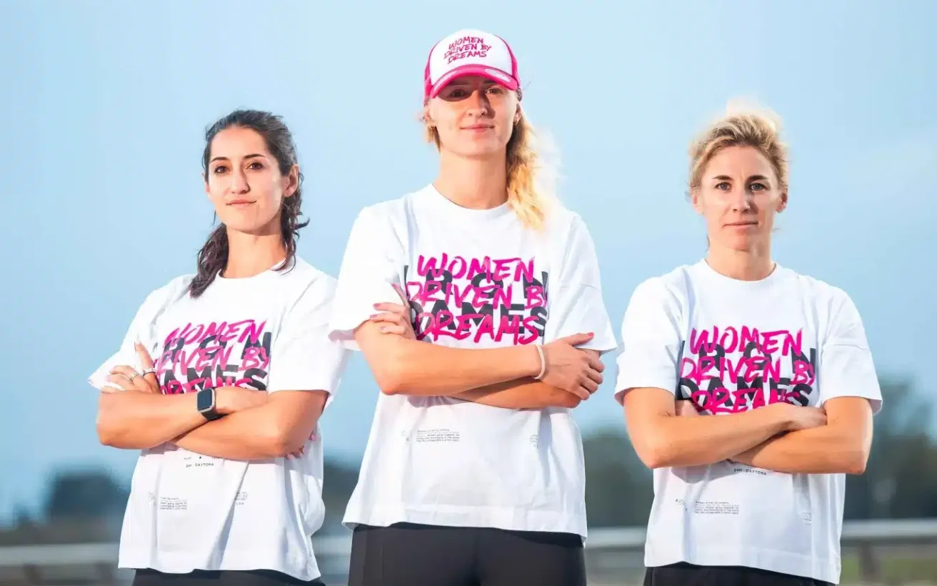 IL_ELMS_MUG_LOR6653-Modifica-copy-1368x1000