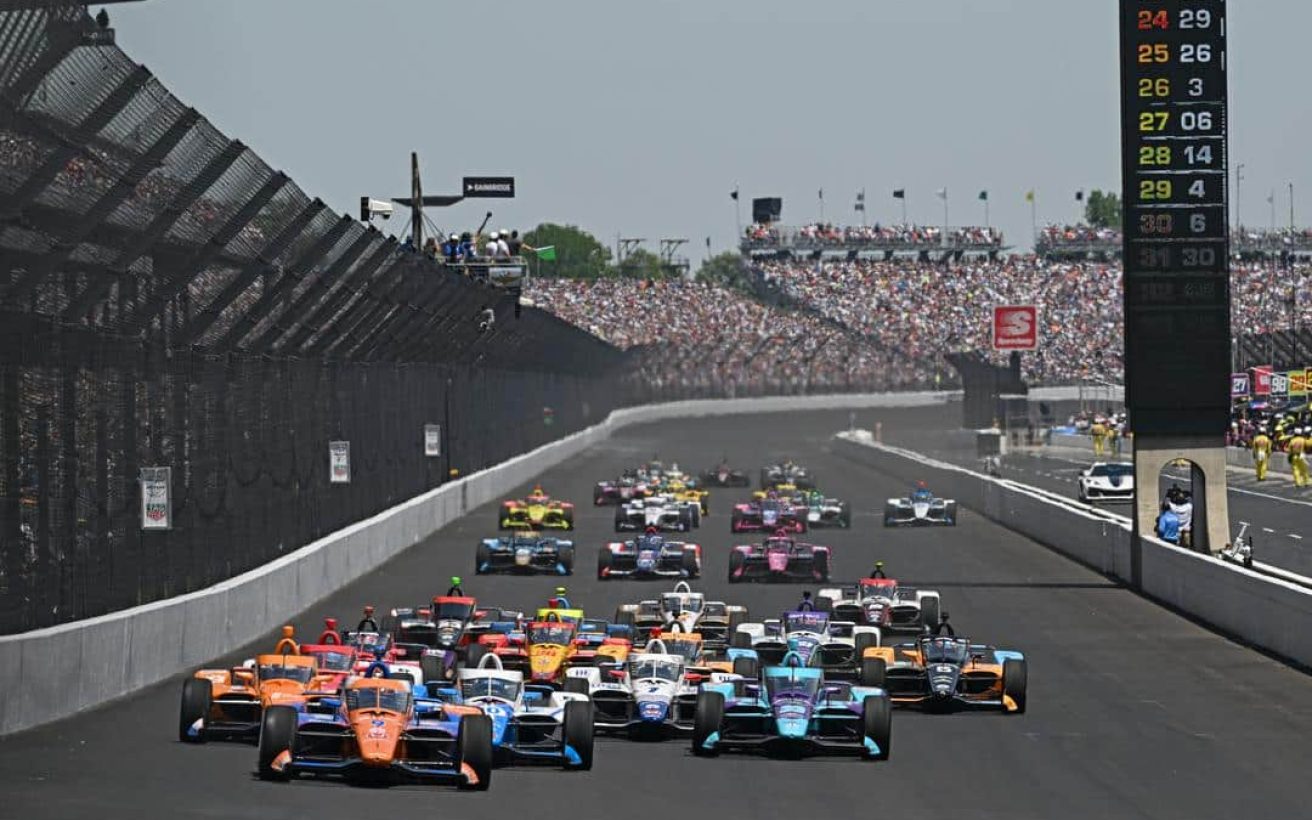 Start of the 106th Indianapolis 500 - By_ John Cote_Ref Image Without Watermark_m59830