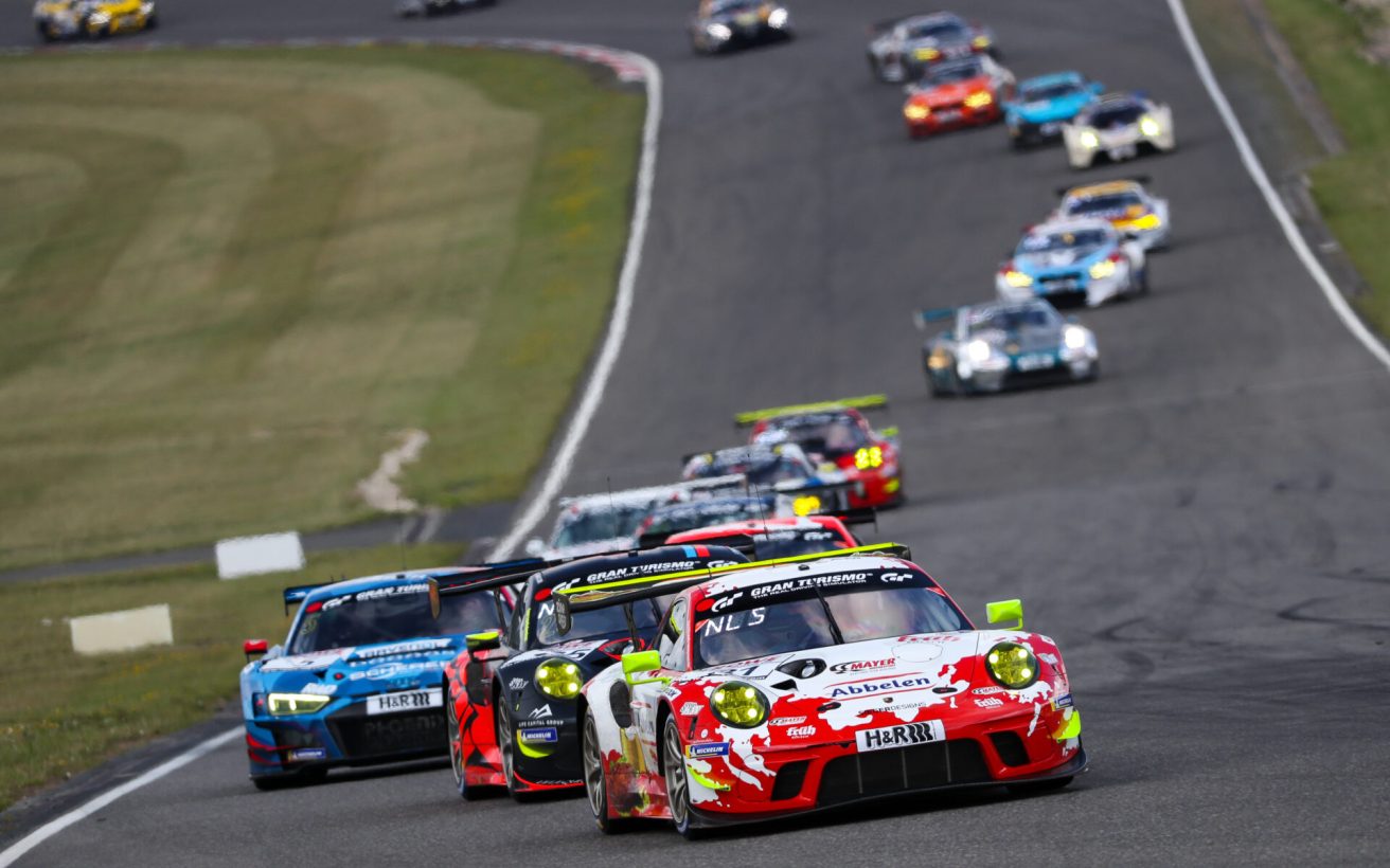 VLN Langstreckenmeisterschaft Nuerburgring 2020, 60. ADAC Reinoldus-Langstreckenrennen (2020-07-11): #31 - Michael Christensen, Kevin Estre, Felipe Fernandez Laser (Porsche 911 GT3 R) - SP9 Pro. Foto: Jan Brucke/VLN