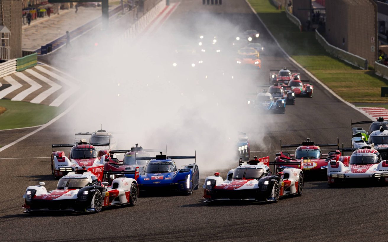 Start - FIA WEC Bapco Energies 8h of Bahrain - Bahrain International Circuit - Sakhir - Bahrain -