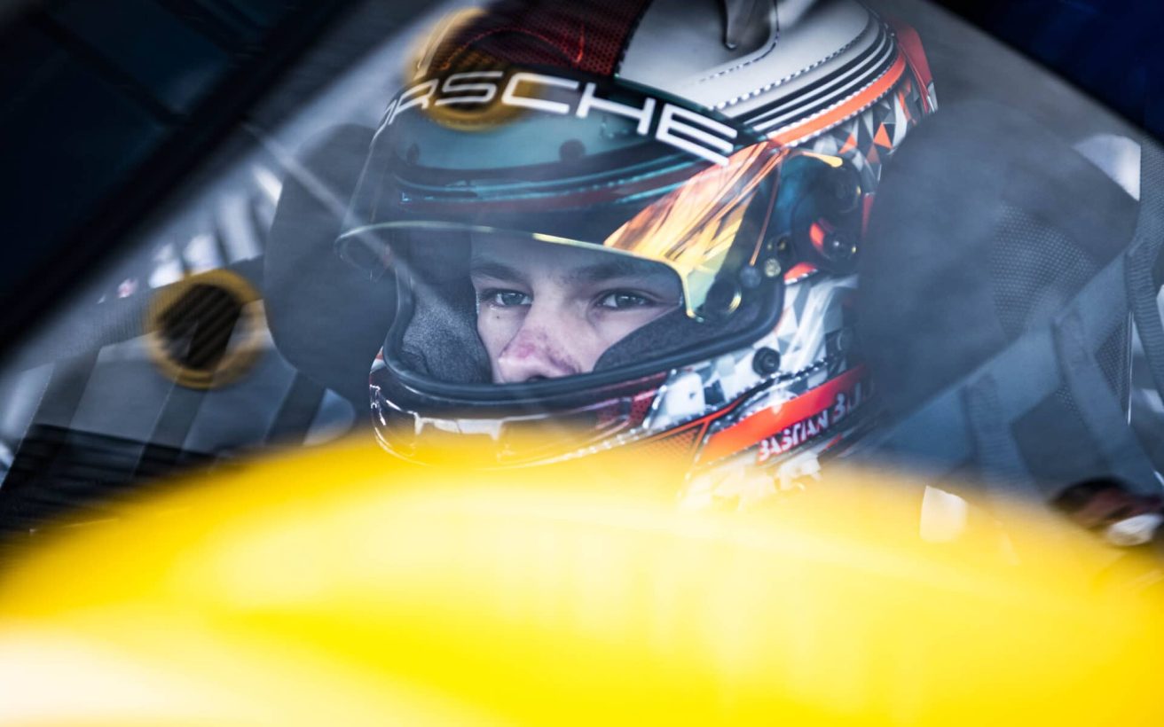 Bastian Buus (DEN) Allied Racing,