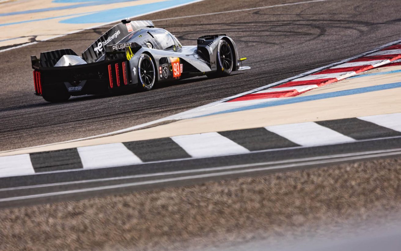 93 DI RESTA Paul (gbr), JENSEN Mikkel (dnk), VERGNE Jean-Eric (fra), Peugeot TotalEnergies, Peugeot 9X8, action during the 8 Hours of Bahrain 2022, 6th round of the 2022 FIA World Endurance Championship on the Bahrain International Circuit from November 9 to 12, 2022 in Sakhir, Bahrain - Photo Germain Hazard / DPPI